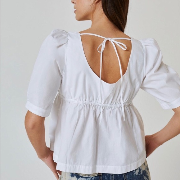 Anthropologie White Button-Up Blouse with Puff Sleeves - Picture 2 of 4